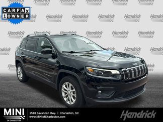 Used 2019 Jeep Cherokee Latitude w/ Popular Appearance Group image 1