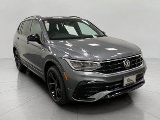 New 2024 Volkswagen Tiguan SE R-Line image 1
