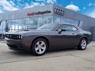 Used 2023 Dodge Challenger SXT image 1