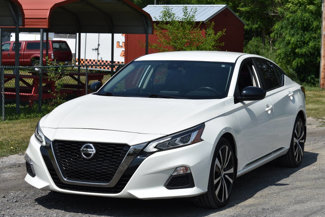 Used 2020 Nissan Altima 2.5 SR image 1