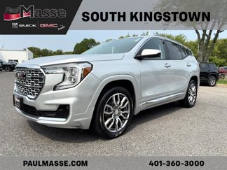 Used 2022 GMC Terrain Denali w/ Denali Premium Package image 1
