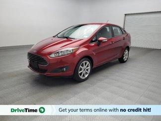 Used 2015 Ford Fiesta SE w/ Equipment Group 201A image 1