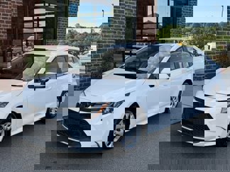 Used 2021 Toyota Corolla LE image 1