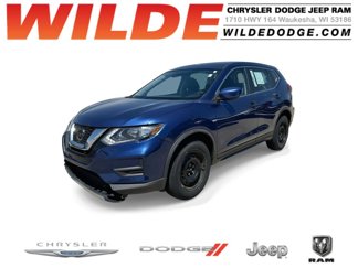 Used 2020 Nissan Rogue S image 1