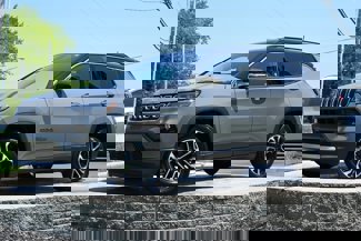 Used 2022 Jeep Compass Limited image 1