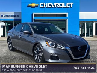 Used 2022 Nissan Altima 2.5 SL image 1