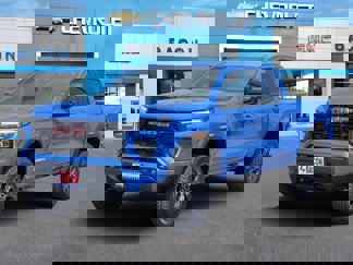 New 2025 GMC Canyon Elevation w/ Convenience Package image 1