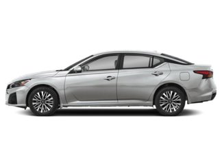 Used 2024 Nissan Altima 2.5 SV image 1