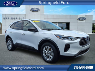 Used 2025 Ford Escape Active w/ Cold Weather Package image 1