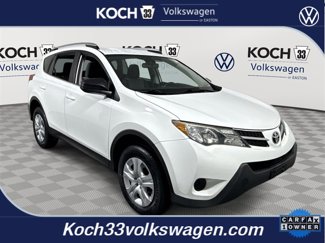 Used 2015 Toyota RAV4 LE image 1