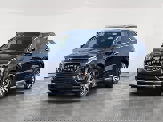 Certified 2022 Cadillac XT4 Premium Luxury w/ Enhanced Visibility Package image 1