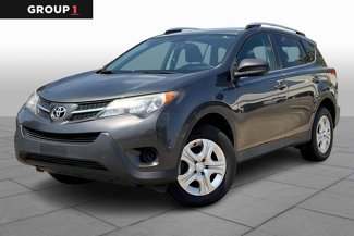 Used 2015 Toyota RAV4 LE image 1