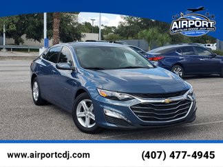 Used 2024 Chevrolet Malibu LT image 1