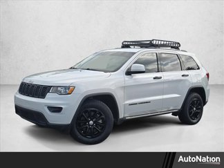 Used 2021 Jeep Grand Cherokee Laredo video 1