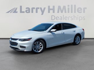 Used 2018 Chevrolet Malibu LT image 1