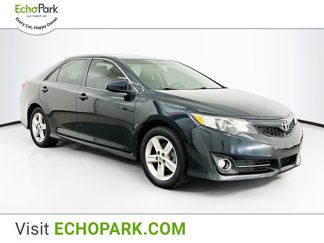 Used 2012 Toyota Camry SE image 1