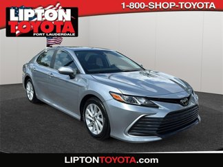 Used 2022 Toyota Camry LE image 1