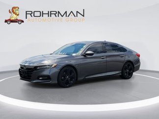 Used 2018 Honda Accord Touring image 1