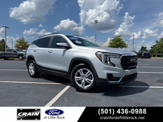 Used 2022 GMC Terrain SLE w/ Driver Convenience Package image 1