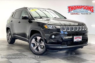 Used 2022 Jeep Compass Latitude image 1