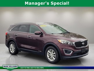 Used 2016 Kia Sorento LX w/ LX Convenience Package image 1