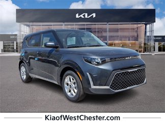 New 2025 Kia Soul LX image 1