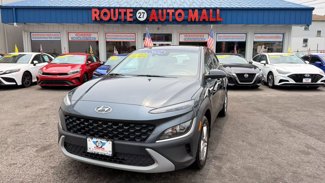 Used 2022 Hyundai Kona SE image 1