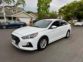 Used 2018 Hyundai Sonata SE image 1