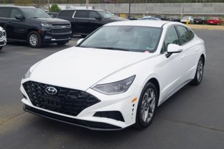 Used 2023 Hyundai Sonata SEL w/ Cargo Package image 1