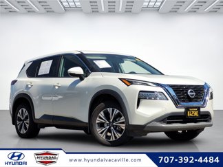 Used 2023 Nissan Rogue SV image 1