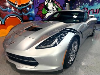 Used 2017 Chevrolet Corvette Stingray Coupe w/ Battery Protection Package image 1