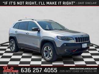 Used 2019 Jeep Cherokee Trailhawk w/ Comfort/Convenience Group image 1
