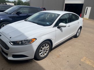 Used 2015 Ford Fusion S image 1