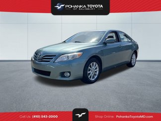 Used 2011 Toyota Camry LE image 1