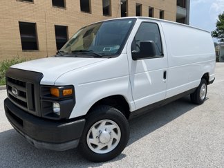Used 2011 Ford E-150 and Econoline 150 w/ PWR Group image 1