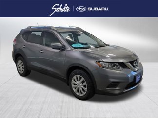 Used 2016 Nissan Rogue S w/ Appearance Package image 1