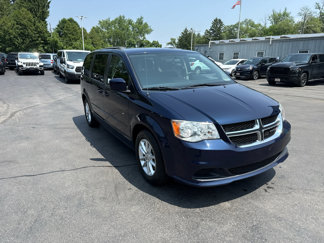 Used 2013 Dodge Grand Caravan SXT image 1