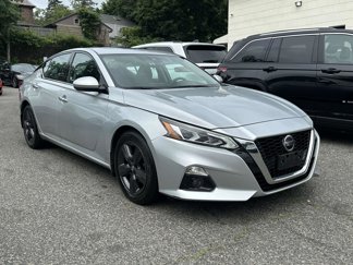 Used 2022 Nissan Altima 2.5 SL image 1