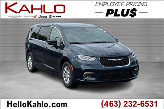 New 2025 Chrysler Pacifica Select image 1