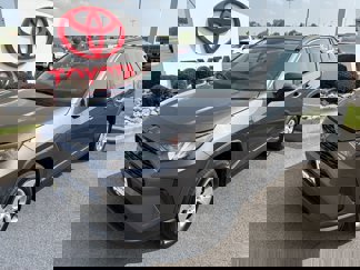Used 2019 Toyota RAV4 LE image 1