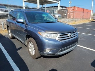 Used 2012 Toyota Highlander FWD image 1