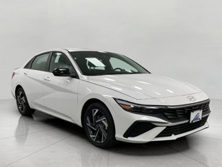 New 2025 Hyundai Elantra SEL image 1