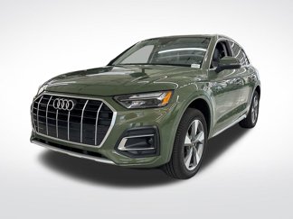 Used 2024 Audi Q5 2.0T Premium w/ Convenience Package image 1