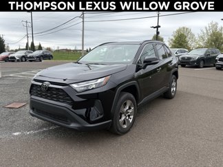Used 2022 Toyota RAV4 XLE image 1