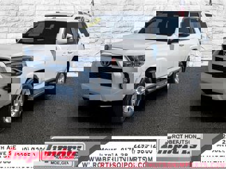 Used 2019 Toyota 4Runner SR5 Premium image 1