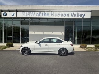 Certified 2022 BMW 330i xDrive Sedan w/ Premium Package image 1