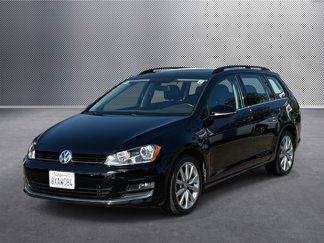 Used 2017 Volkswagen Golf SE image 1