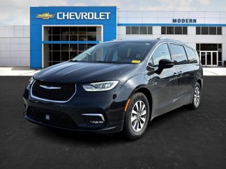Used 2021 Chrysler Pacifica Touring-L image 1