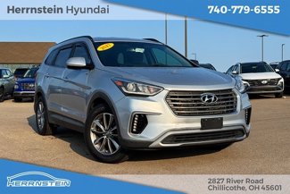 Used 2017 Hyundai Santa Fe SE image 1