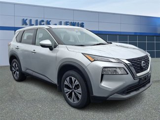 Used 2022 Nissan Rogue SV image 1